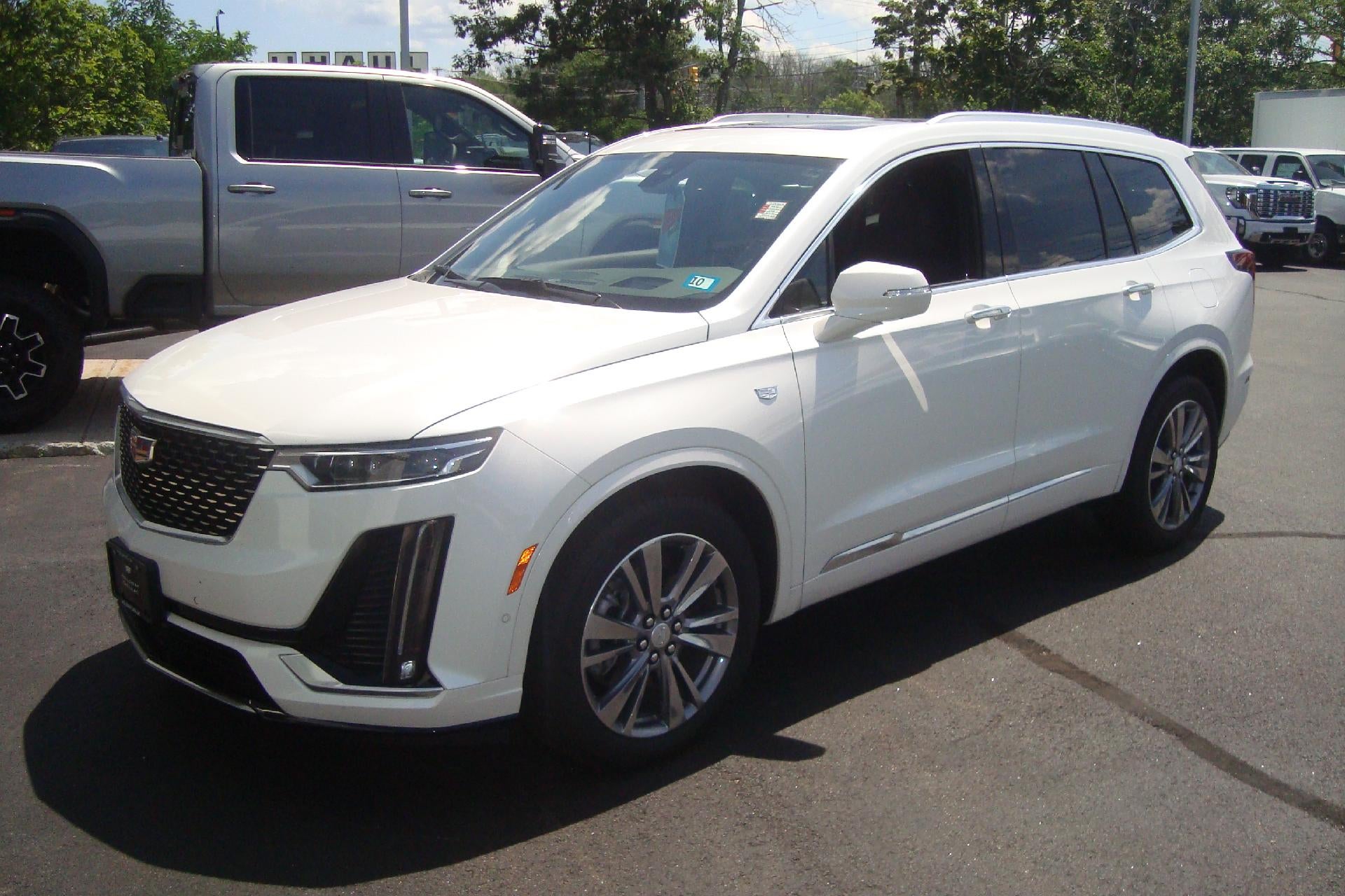 2025 Cadillac XT6 AWD Premium Luxury in Crystal White Tricoat — front three-quarter view