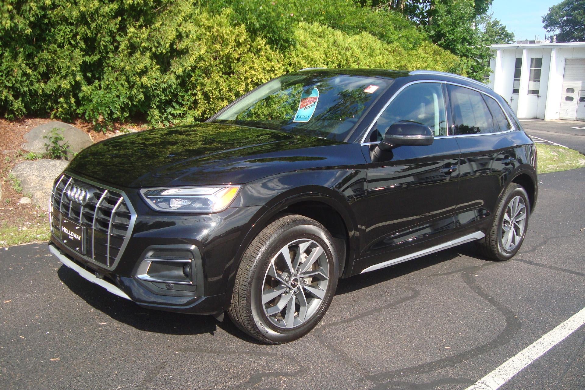 2021 Audi Q5 Premium Plus in Black — front three-quarter view
